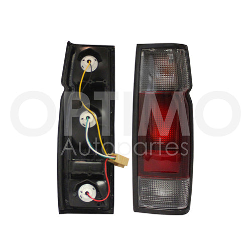 CALAVERA NISSAN PU D21/ D22 02-15 ROJO/BCO C/ARNES DIFORZA DER #OP